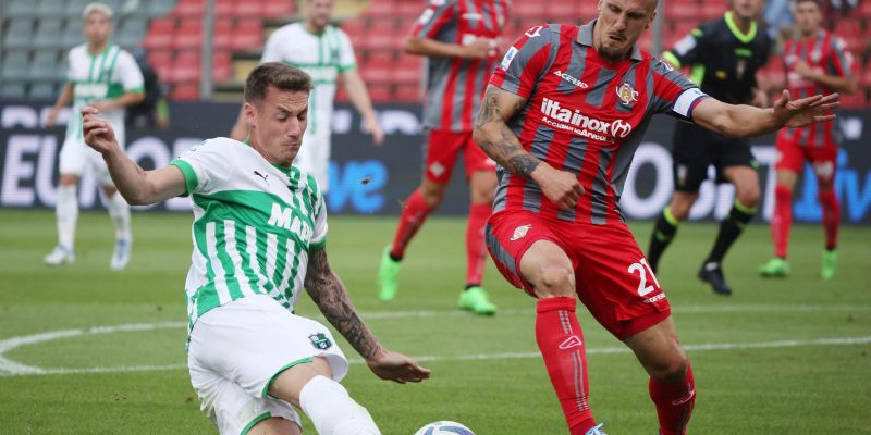 Soi Kèo US Cremonese vs Sassuolo: Trận Kịch Tính 22:30, 29/8/2025 4 Chiến thuật của 2 đội trong trận US Cremonese vs Sassuolo