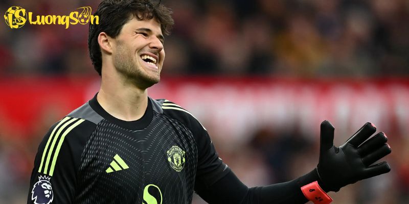 Senne Lammens: Thủ Môn Triển Vọng Của Manchester United 2025 4 Phong độ ở thời điểm hiện tại của Lammens