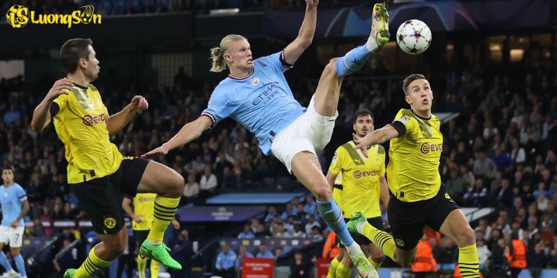 Soi Kèo Manchester City vs Borussia Dortmund Ngày 5/11/2025 Lúc 12H00 4 Soi kèo chi tiết trận đấu ngày 5/11/2025 giữa Man City vs Dortmund